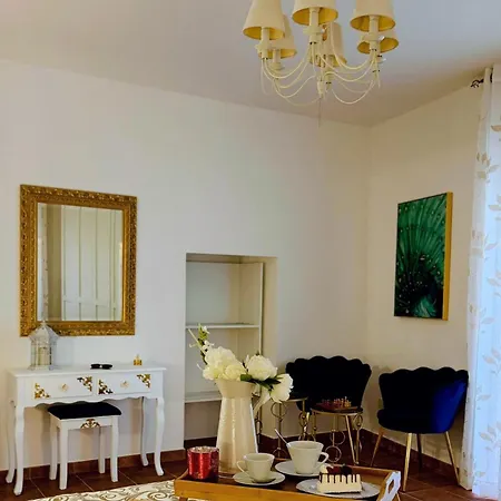 Holiday home Lo Zecchino